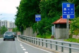 Notification sign for toll amount