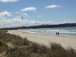 Kite surfing at Sola beach
