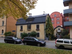 My favorite house in Uppsala so far, tucked in between apartment buildings on either side.